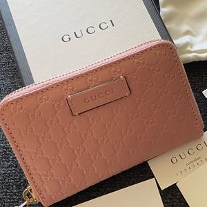 Gucci small zip wallet